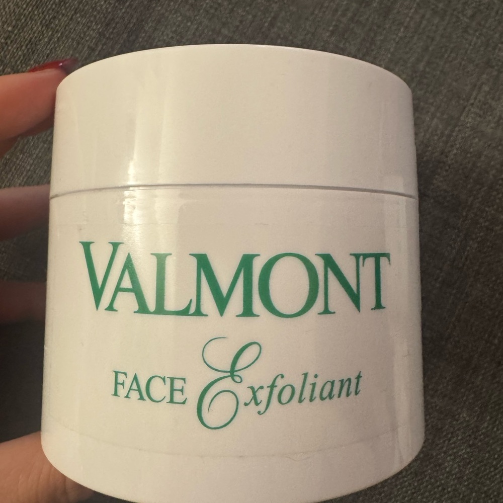 Valmont White Face Exfoliant